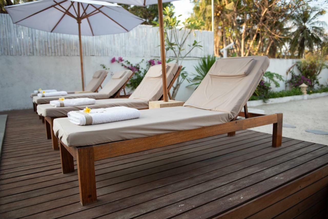 Villa Luna Sunset Beach Gili Trawangan Exterior foto
